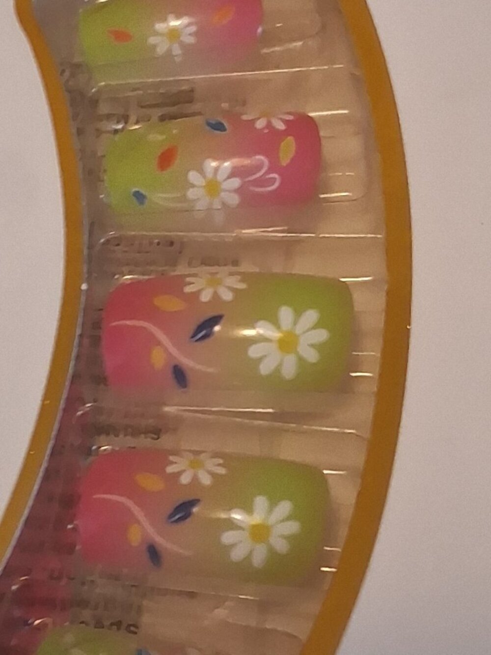 PRESS ON NAILS